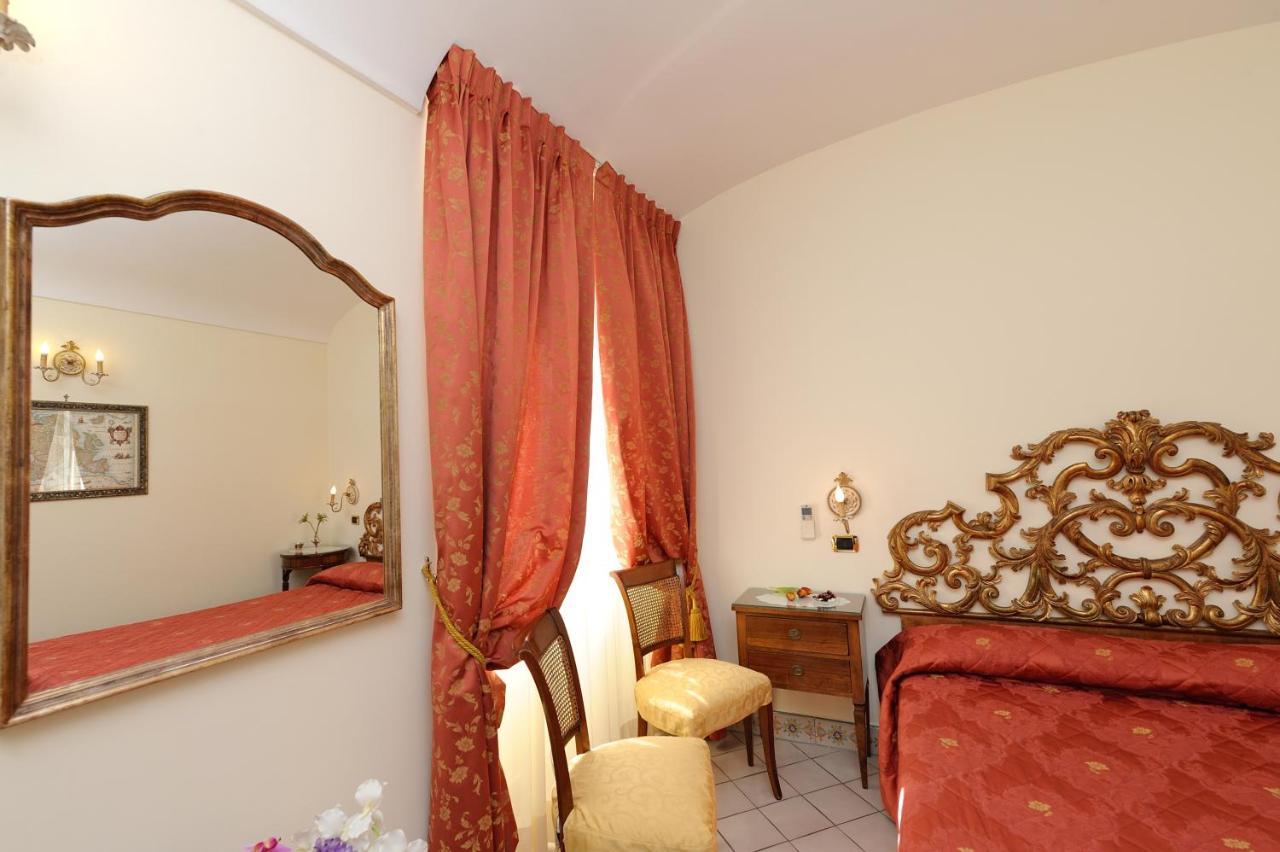 Amalfi Old Square Room & Apartments 外观 照片