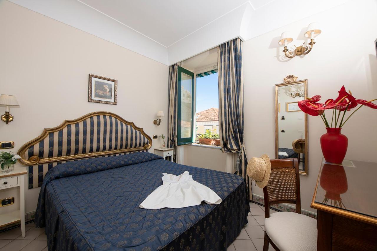 Amalfi Old Square Room & Apartments 外观 照片